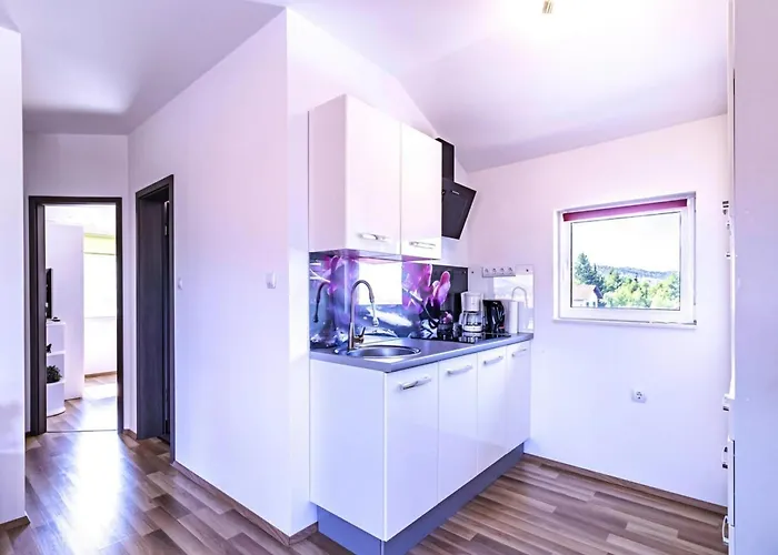 In Bilice Near Krka National Park شقة *