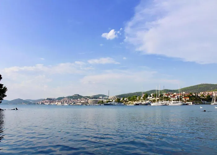 In Bilice Near Krka National Park شقة *